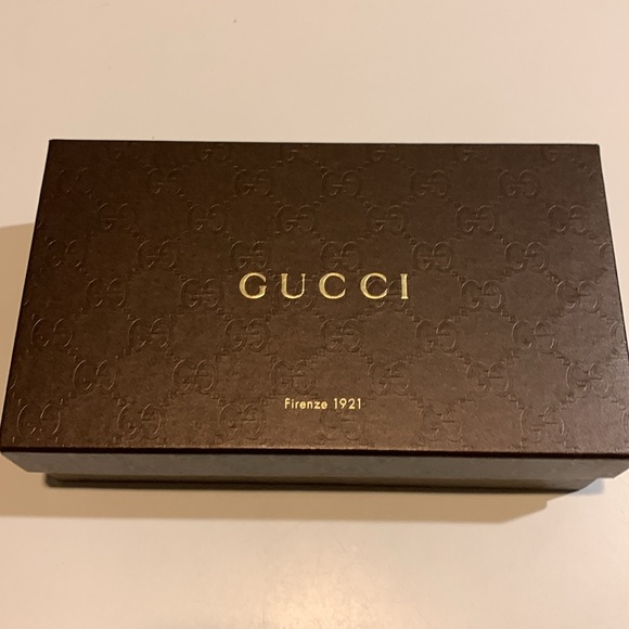 Gucci Wallet Full Inclusion no call outs !! - Picture 8 of 8